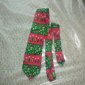Dr.  Seuss' Grinch necktie - Final Price 😊